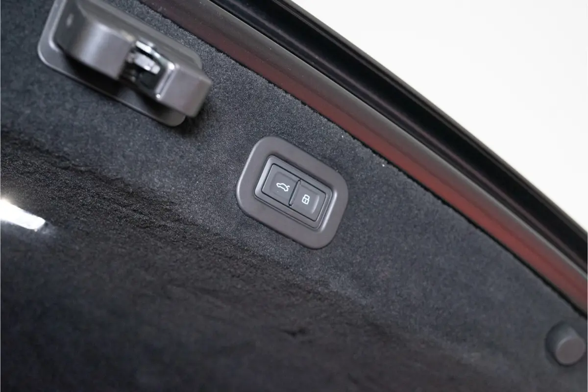 2.9 V6 Hybrid Mulliner 544PK | Pano | B&O | Night | Luchtvering | Garantie