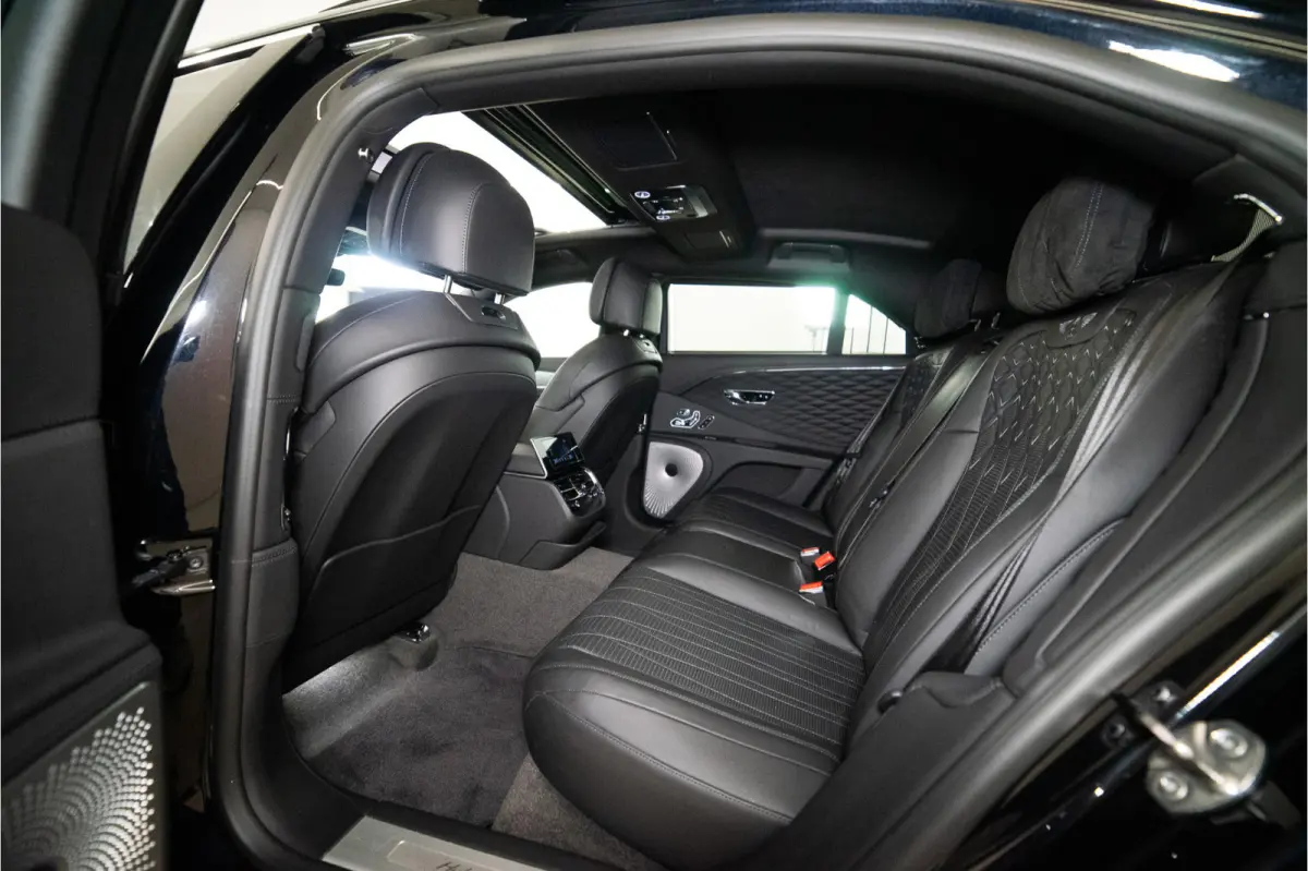 2.9 V6 Hybrid Mulliner 544PK | Pano | B&O | Night | Luchtvering | Garantie