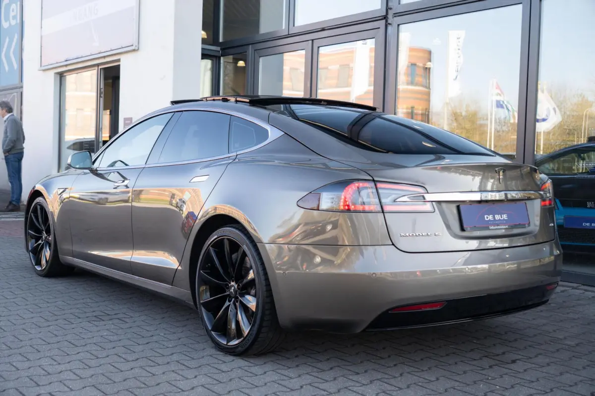 Facelift|Free SuperCharge|Panoramadak|BTW|21 inch Turbine|SOH 93|Leder|Titanium|Org. NL|2 eig.|Dealer Onderhouden