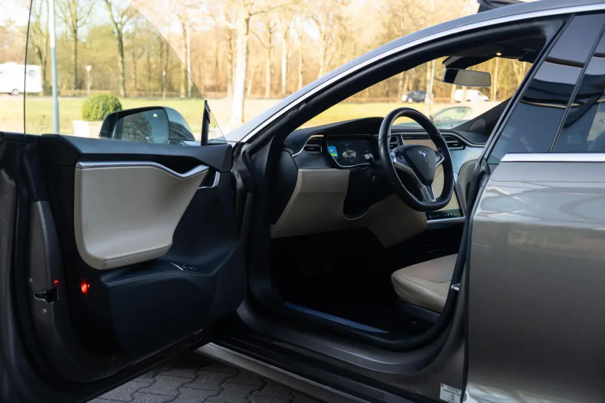 Facelift|Free SuperCharge|Panoramadak|BTW|21 inch Turbine|SOH 93|Leder|Titanium|Org. NL|2 eig.|Dealer Onderhouden