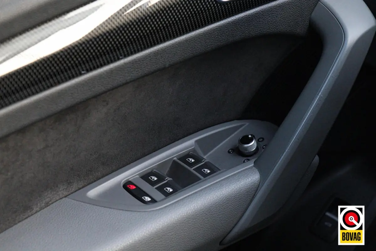 SQ5 3.0 TFSI Quattro /PANODAK/LUCHTVERING/B&O/CARPLAY/STOELVERW./TREKHAAK!