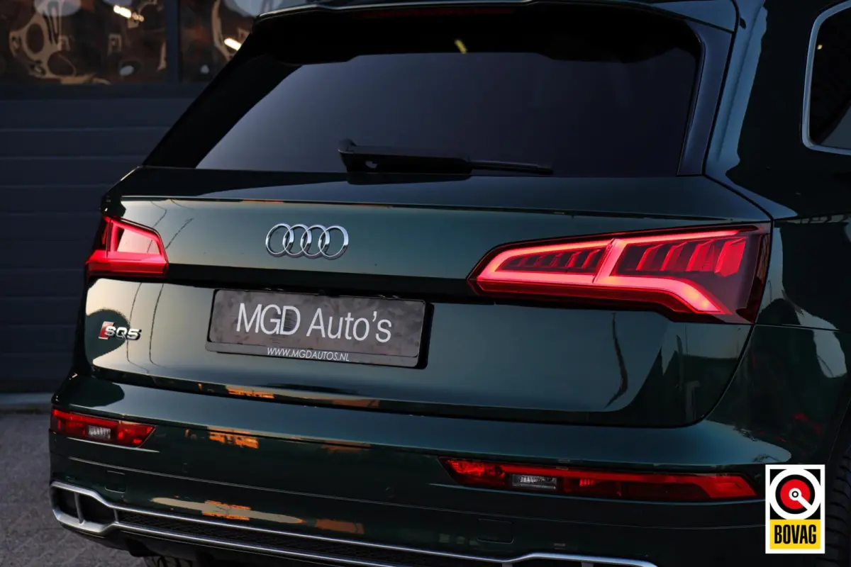 SQ5 3.0 TFSI Quattro /PANODAK/LUCHTVERING/B&O/CARPLAY/STOELVERW./TREKHAAK!