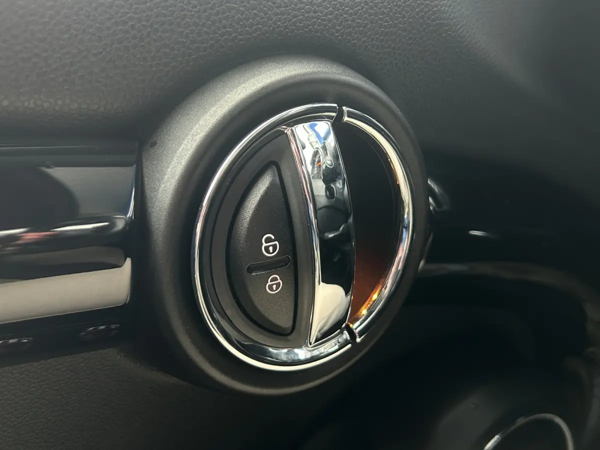 S 2.0 60 Years Edition | Pano | H&K | Yours Leder | Adap. Cruise | Navi