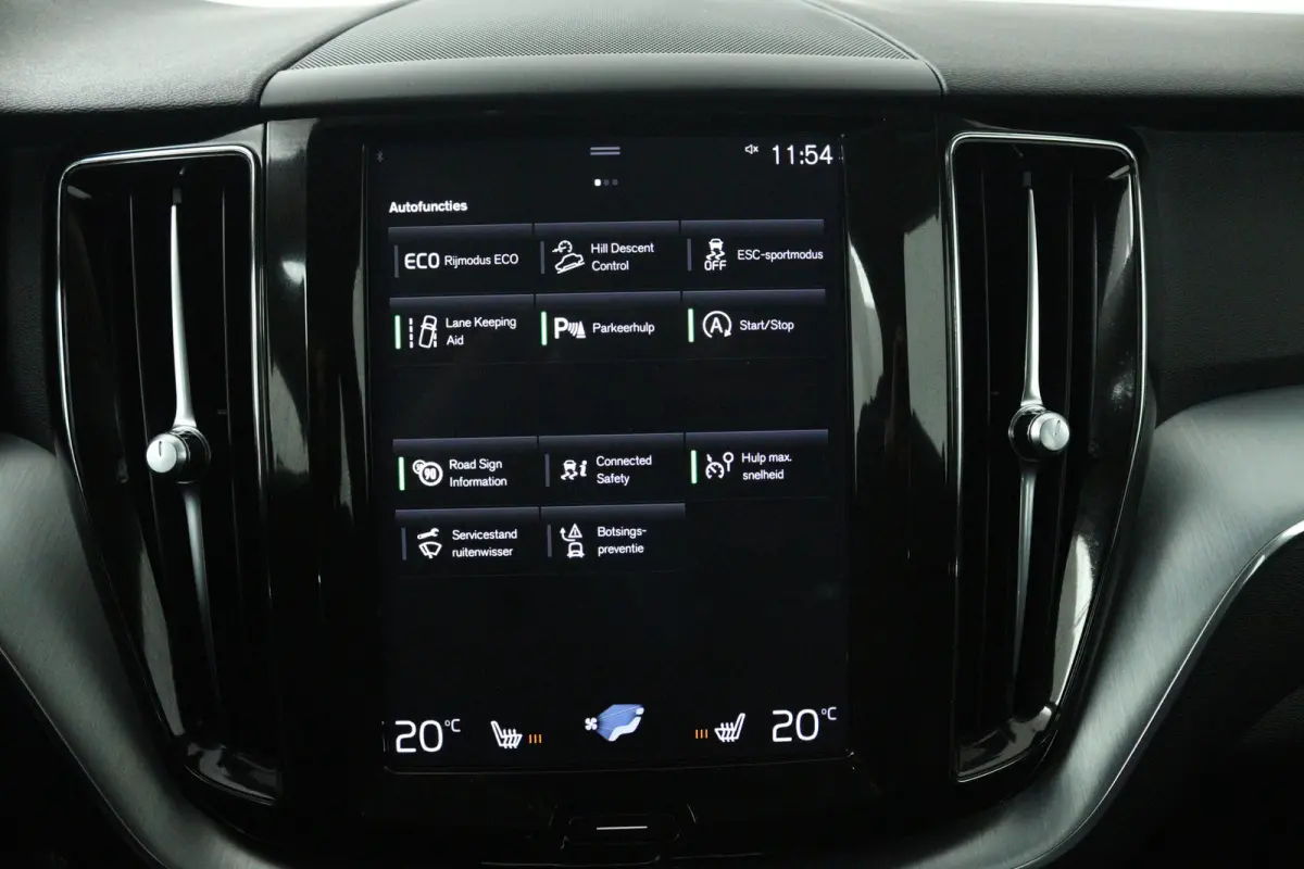 2.0 T5 AWD Momentum (TREKHAAK, STOELVERWARMING, ELEKTR STOELEN, CRUISE CONTROL, PARKEERSENSOREN)