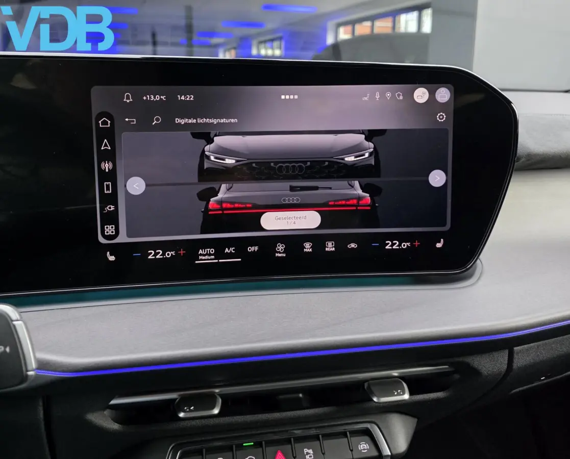 E-HYBRID 272PK S-Line PANO SONOS 360 VOL