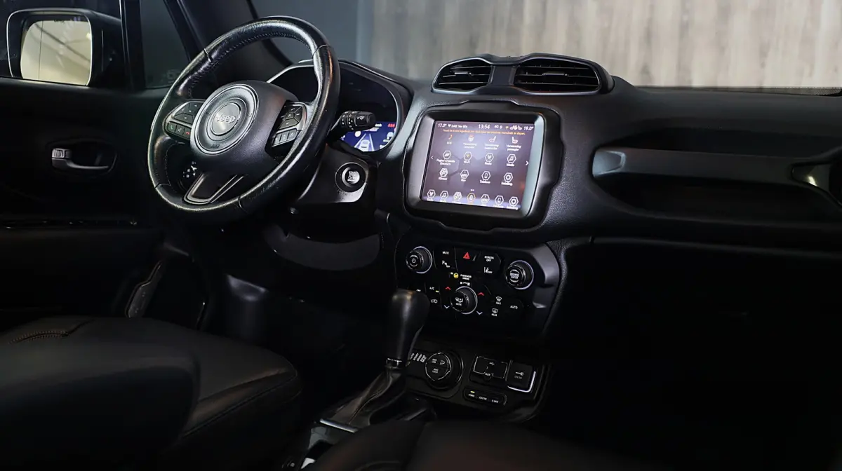 4xe 240 Plug-in Hybrid Electric S / Aut / Navi / Cruise / Camera / Leder / Open Panoramadak / Led / Pdc / 19 Inch