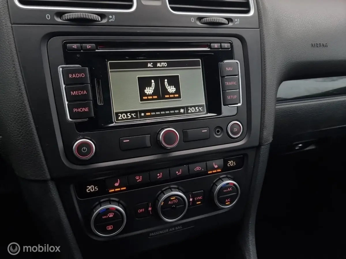 2.0 GTI DSG. Vol leer, Bi-Xenon, LED, Keurig