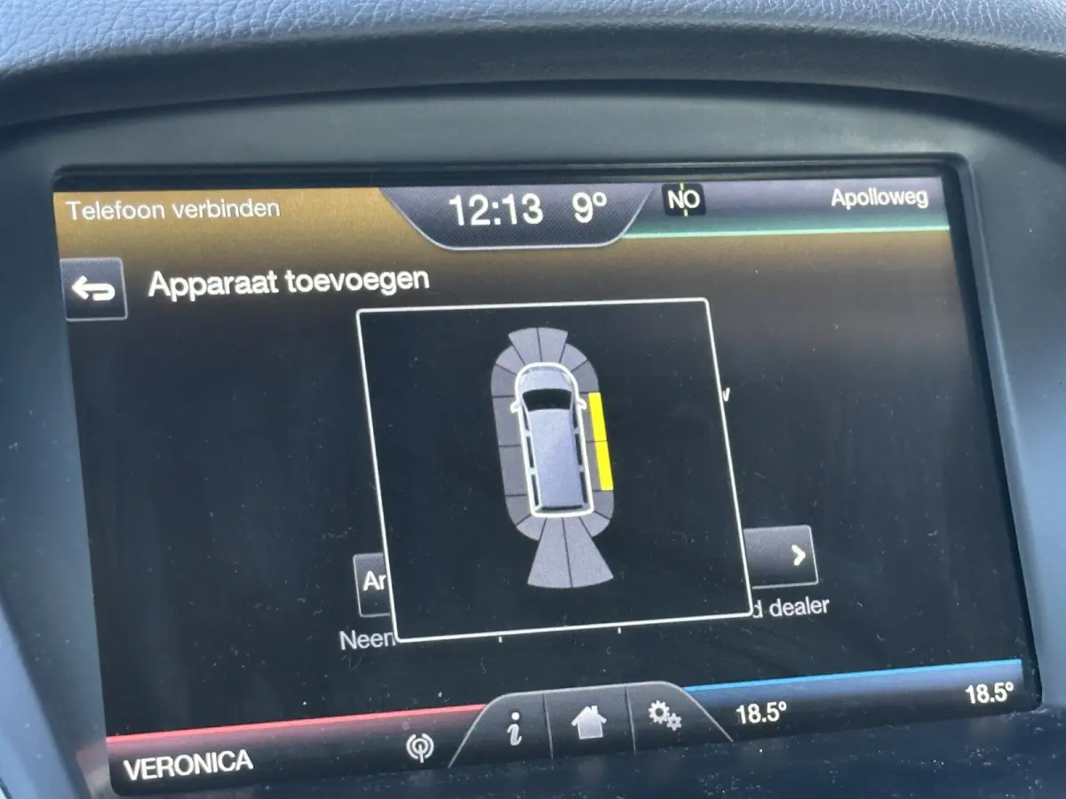 1.0 Titanium 125PK | Zeer Nette Staat | 2e Eigenaar | NL AUTO | Nieuwe D-riem 2026 | Grote Beurt 2026 | Parkeersensoren Voor en Achter | Navigatie | Climate Control | Cruise Control | NAP |