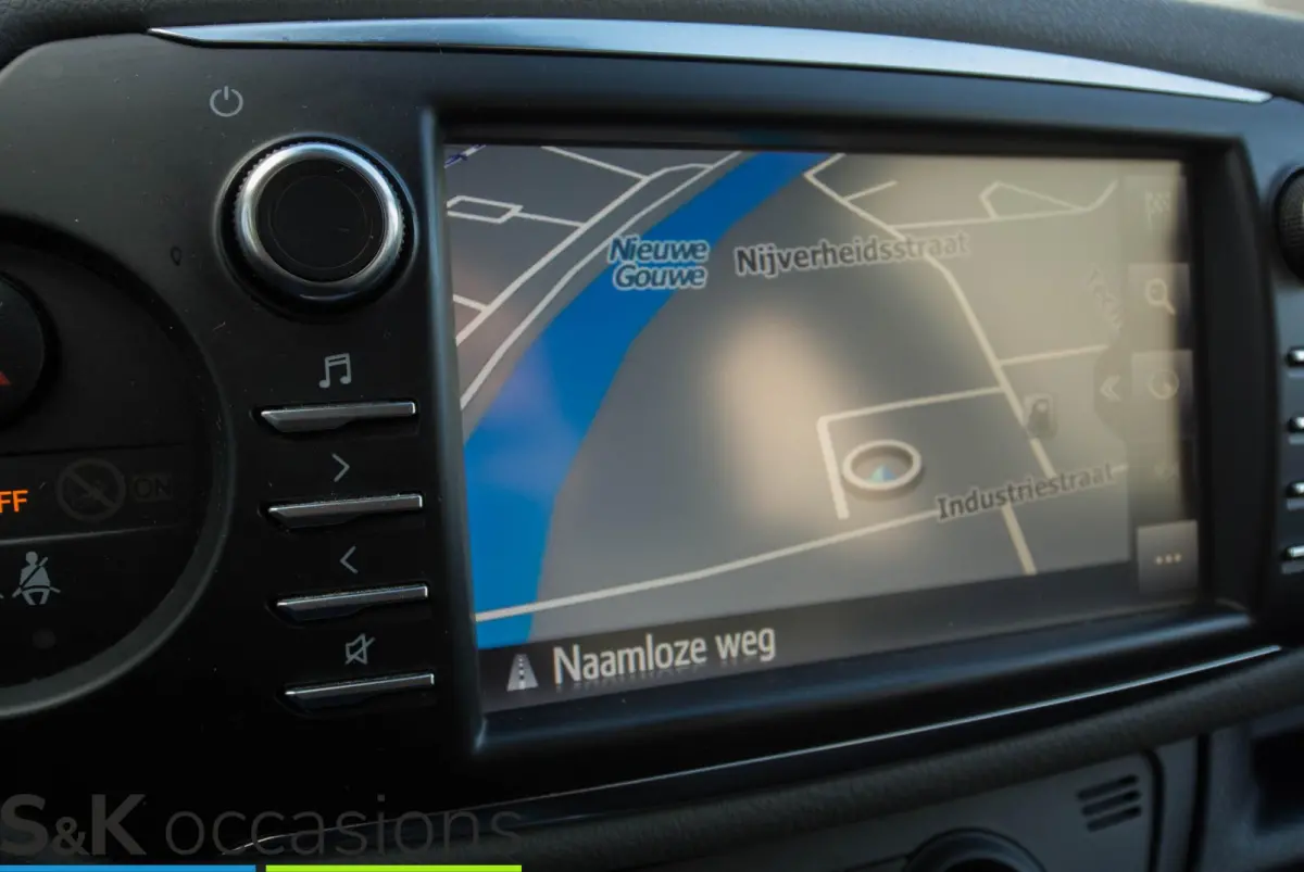 1.5 Hybrid Navi PDC tot 10 jaar garantie