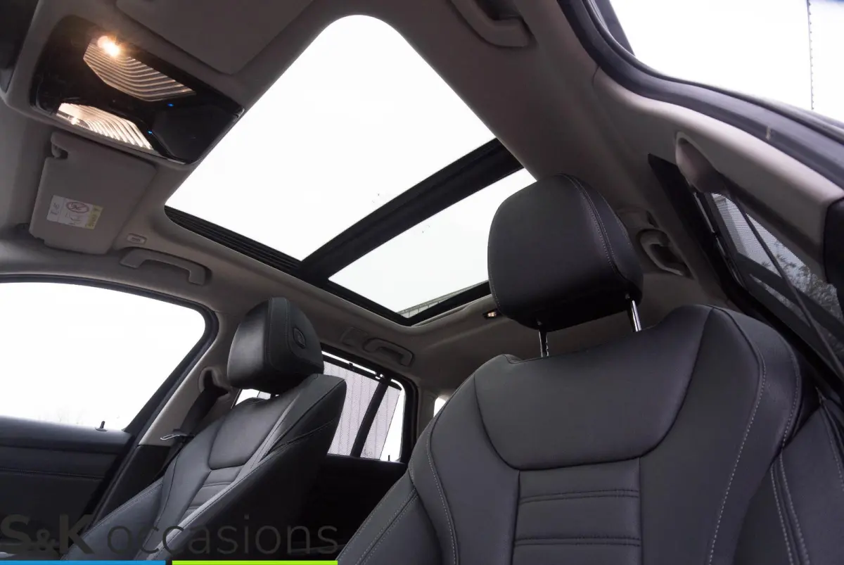 330e xDrive Pano Led Leder Business Edition Plus