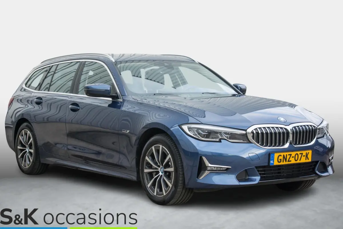 330e xDrive Pano Led Leder Business Edition Plus