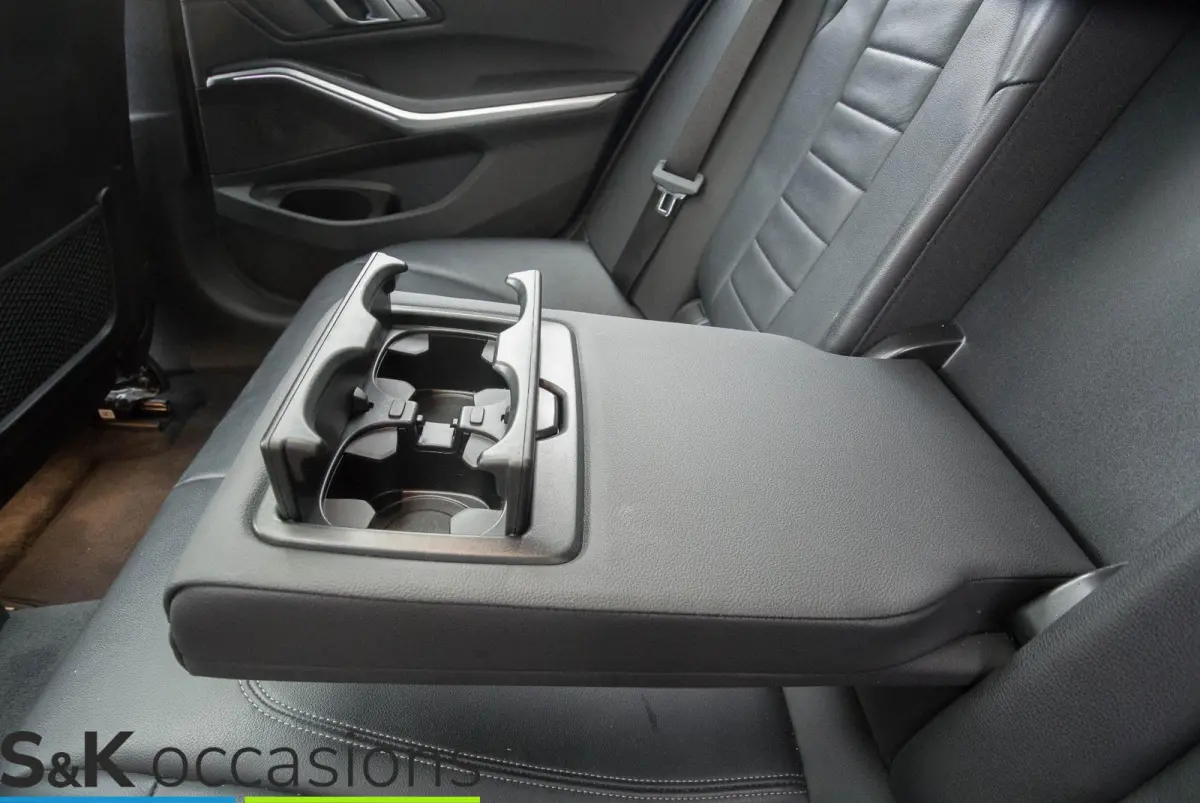 330e xDrive Pano Led Leder Business Edition Plus