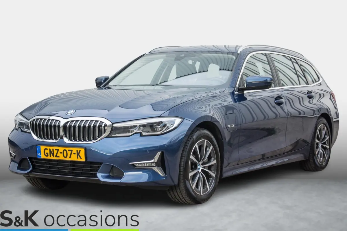 330e xDrive Pano Led Leder Business Edition Plus