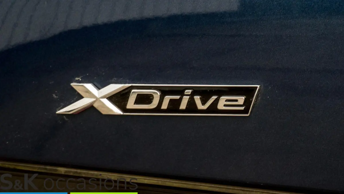 330e xDrive Pano Led Leder Business Edition Plus