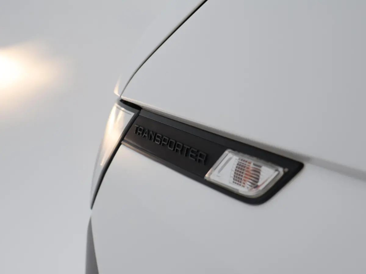 T6.1 2.0 TDI DUBBEL CABINE L2H1 + COMFORTSTOELEN | TREKHAAK | APPLE CARPLAY | CRUISE CONTROL