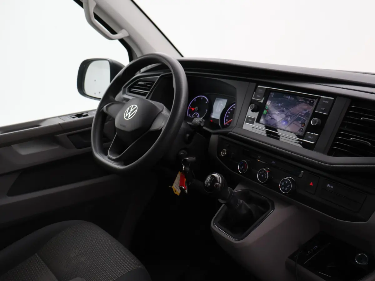 T6.1 2.0 TDI DUBBEL CABINE L2H1 + COMFORTSTOELEN | TREKHAAK | APPLE CARPLAY | CRUISE CONTROL