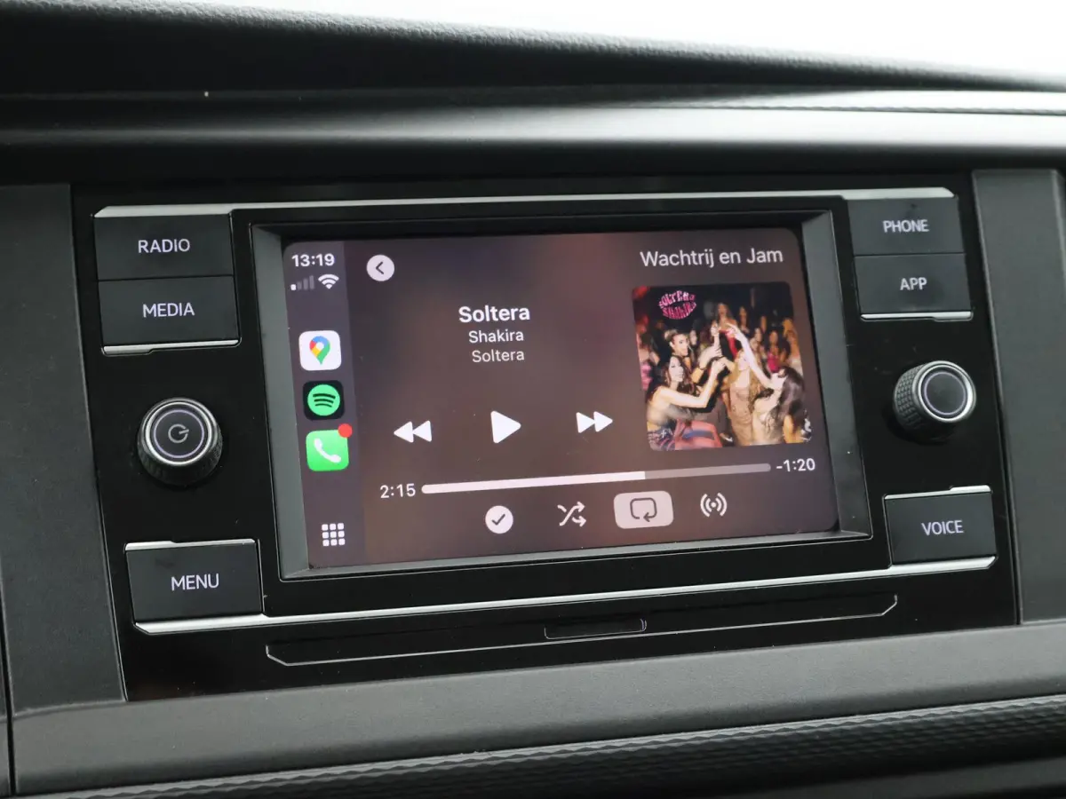 T6.1 2.0 TDI DUBBEL CABINE L2H1 + COMFORTSTOELEN | TREKHAAK | APPLE CARPLAY | CRUISE CONTROL