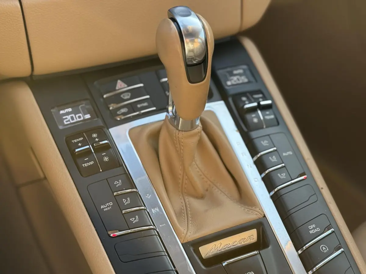 3.0 S 77.000km! PANO/LEER