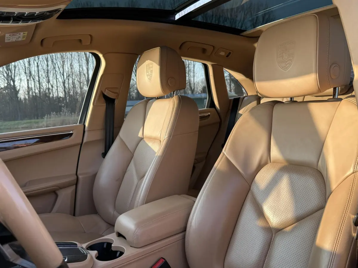 3.0 S 77.000km! PANO/LEER
