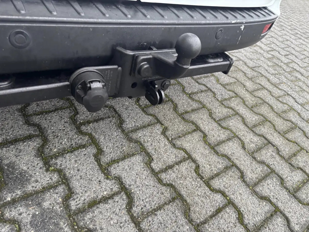 2.0 L2H1*A/C*CRUISE*NAV*CAMERA*STOELVERW*TEL*HAAK*