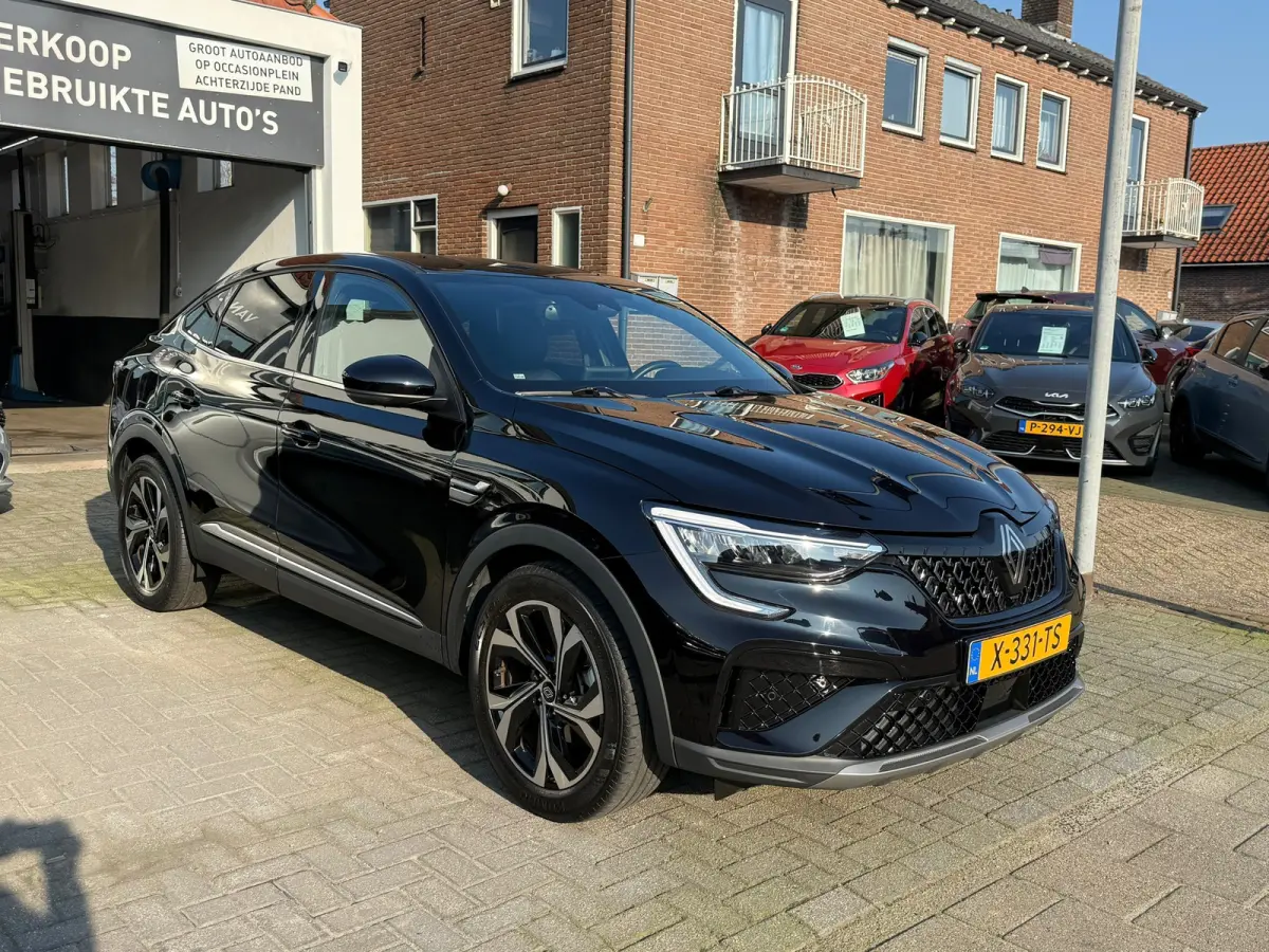 1.6 E-Tech full hybrid 145 techno, Apple Carplay/Android,Navigatie,Parkeersensoren