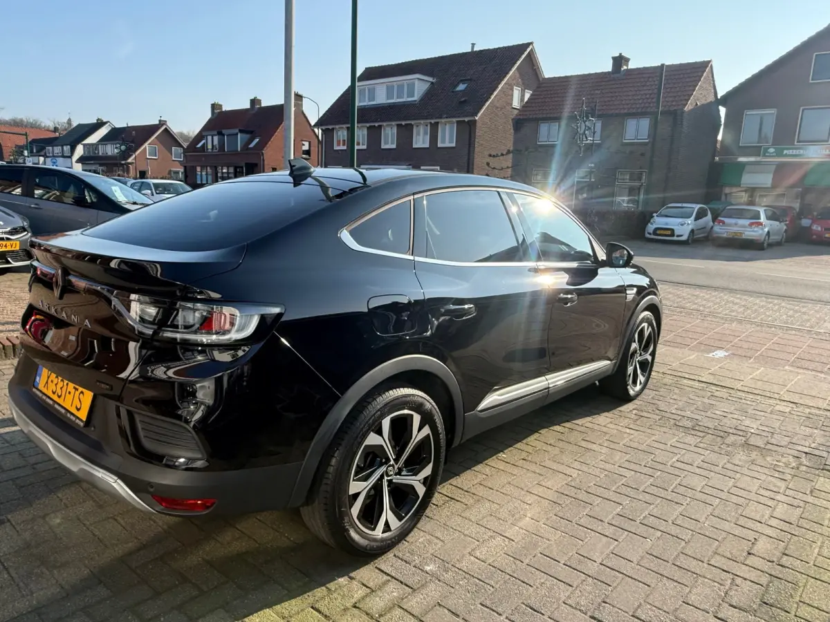 1.6 E-Tech full hybrid 145 techno, Apple Carplay/Android,Navigatie,Parkeersensoren