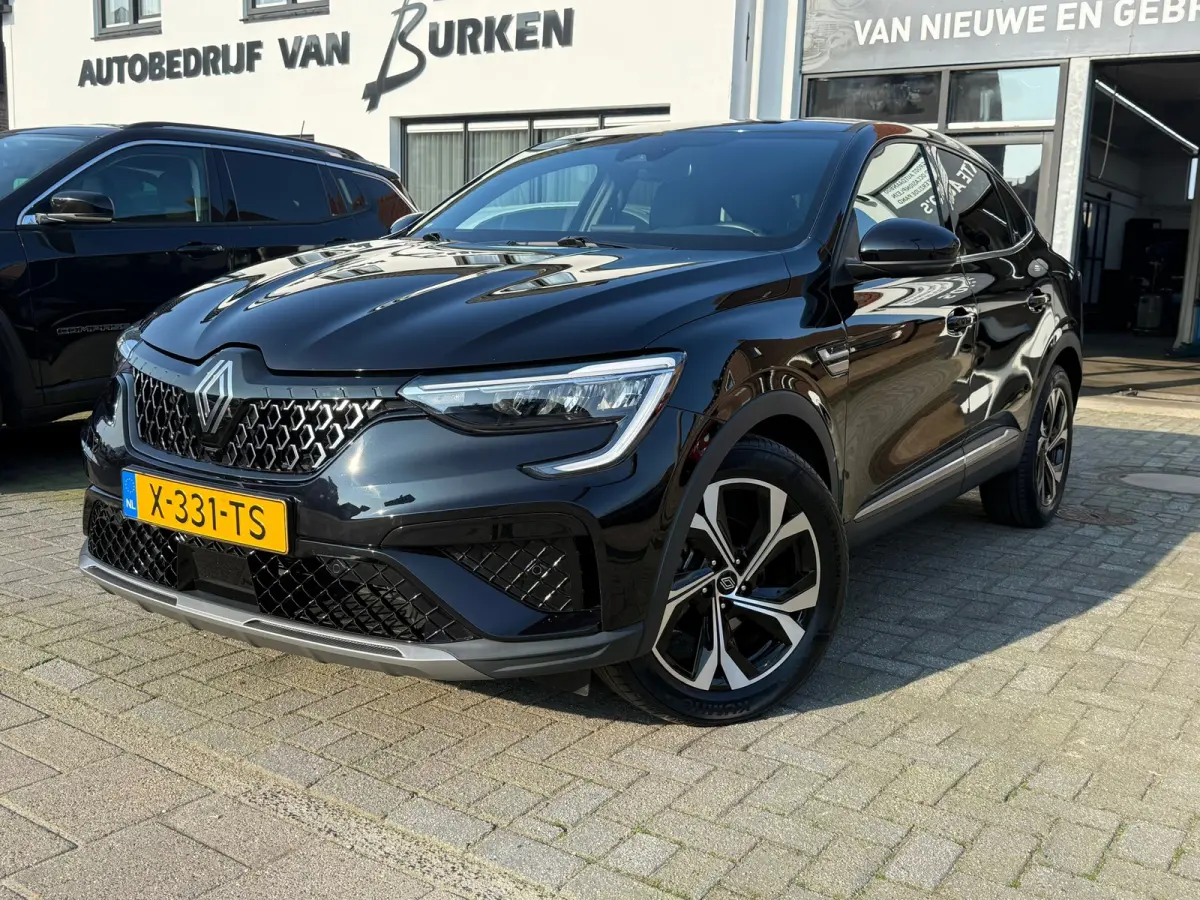 1.6 E-Tech full hybrid 145 techno, Apple Carplay/Android,Navigatie,Parkeersensoren