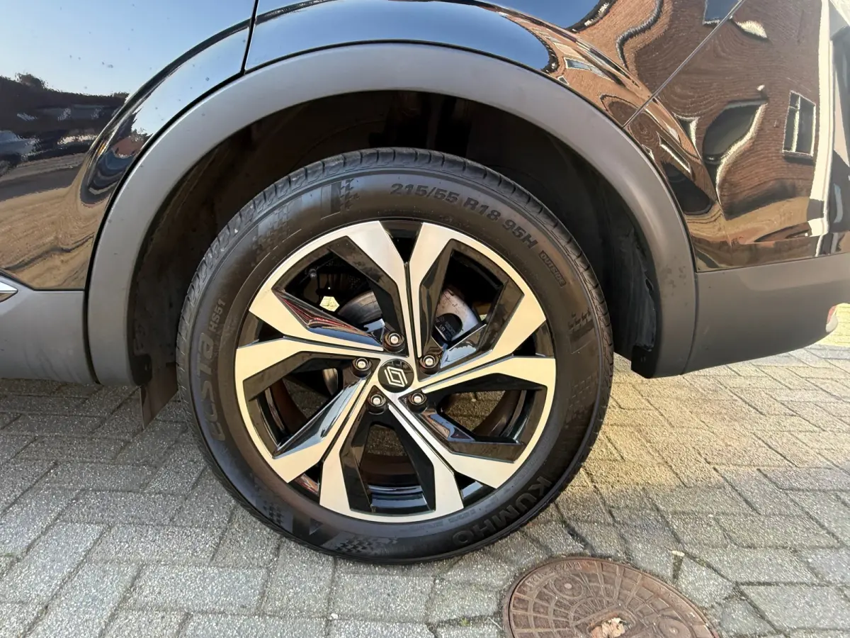 1.6 E-Tech full hybrid 145 techno, Apple Carplay/Android,Navigatie,Parkeersensoren