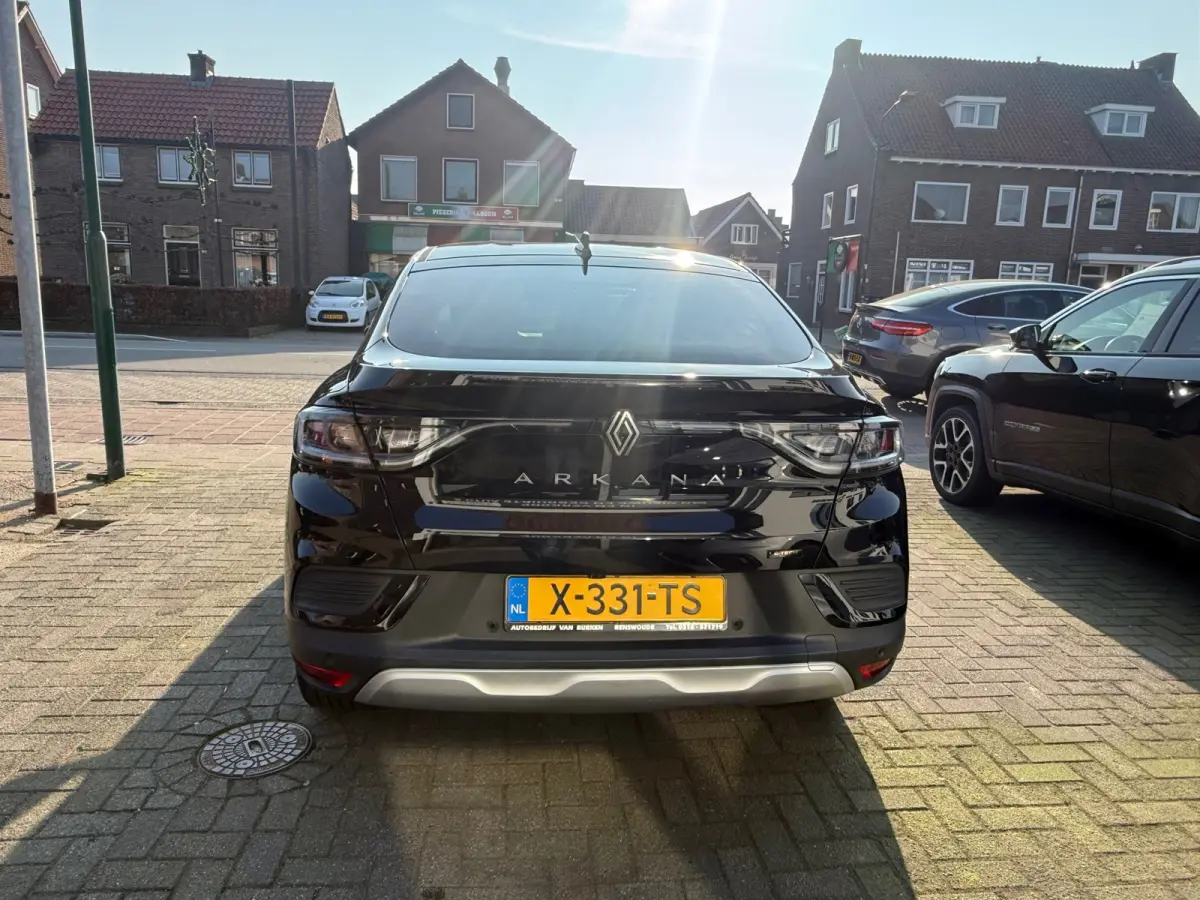 1.6 E-Tech full hybrid 145 techno, Apple Carplay/Android,Navigatie,Parkeersensoren