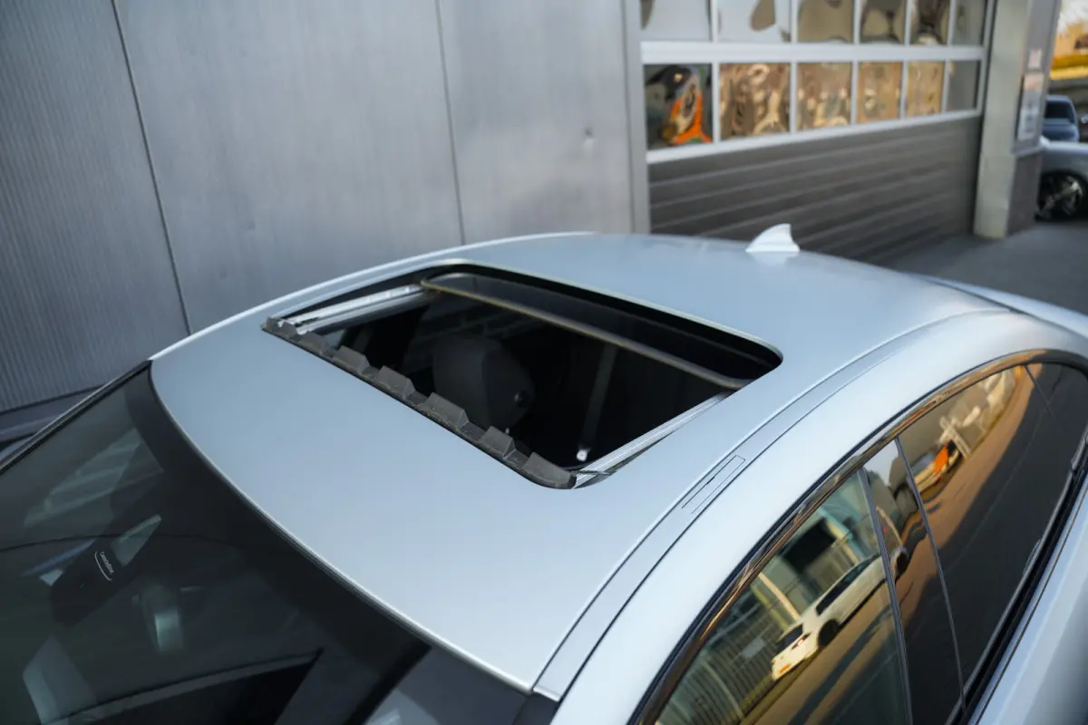 430i 252 pk High Executive M-Sportpakket / Frozen-Grey/ Led-Koplamp/ Schuif-Dak/ Head-Up/ Harman&Kardon/ Stoelverw./  Groot-Navi 19''LMV