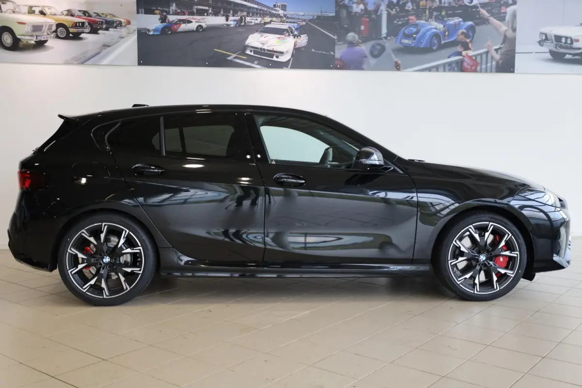 120 | M Sport Pro | Head-Up Display | Harman Kardon | 360 camera