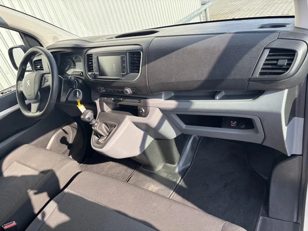 2.0 Lang*DC*CARPLAY*CRUISE*CAMERA*NAVI*HAAK*IMP.