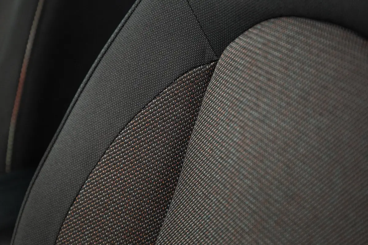 1.5 Cooper ALL4 Essential CAMERA / NAVI / CARPLAY / AIRCO / ZWART / STOELVERWARMING