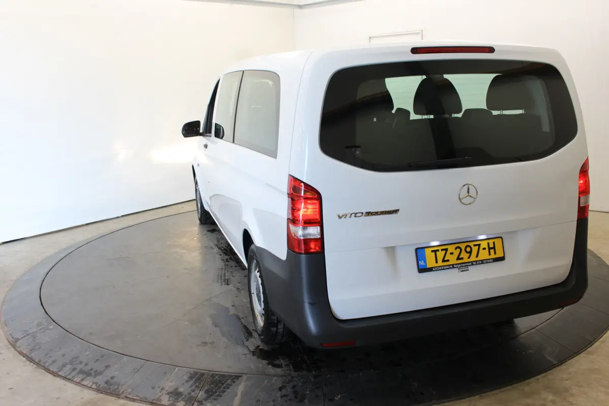 109 BT Extra Lang 9 Pers 2+2+2+3 € 19840.- Excl BTW