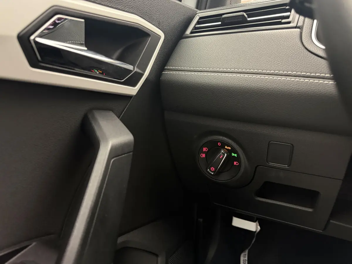 1.0 TSI FR Achteruitrijcamera | Cruise | Full Link | Draadloos opladen