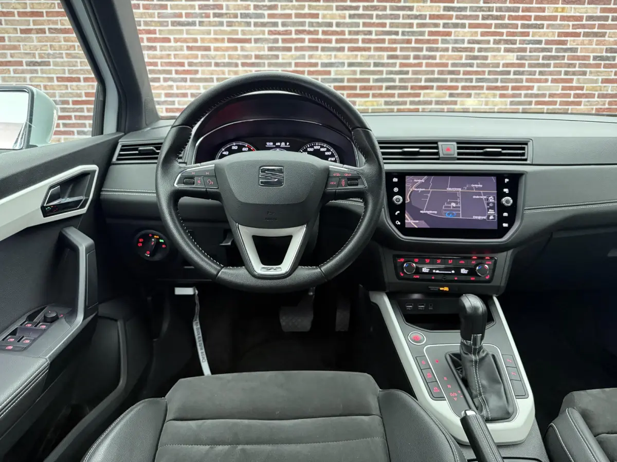 1.0 TSI FR Achteruitrijcamera | Cruise | Full Link | Draadloos opladen