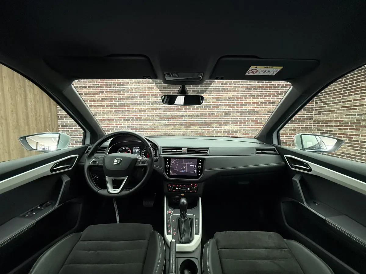 1.0 TSI FR Achteruitrijcamera | Cruise | Full Link | Draadloos opladen