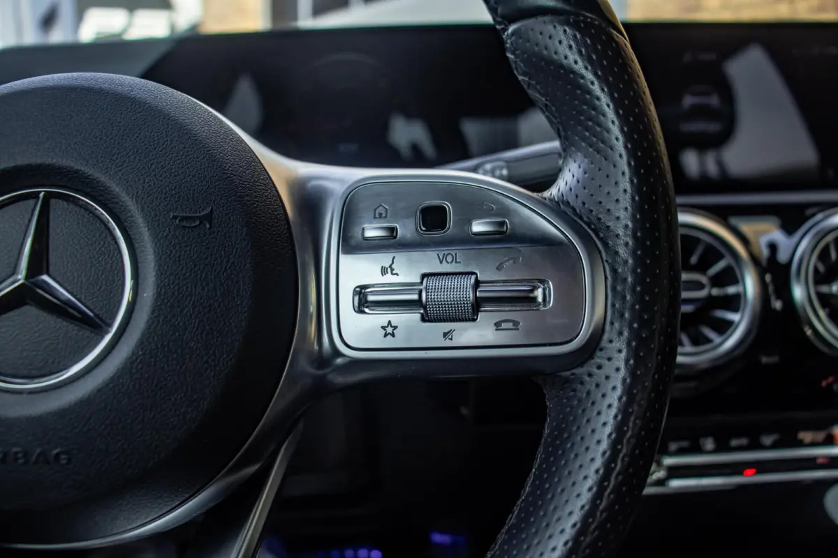 250e AMG-Line, Pano, Burmester, Half Leder