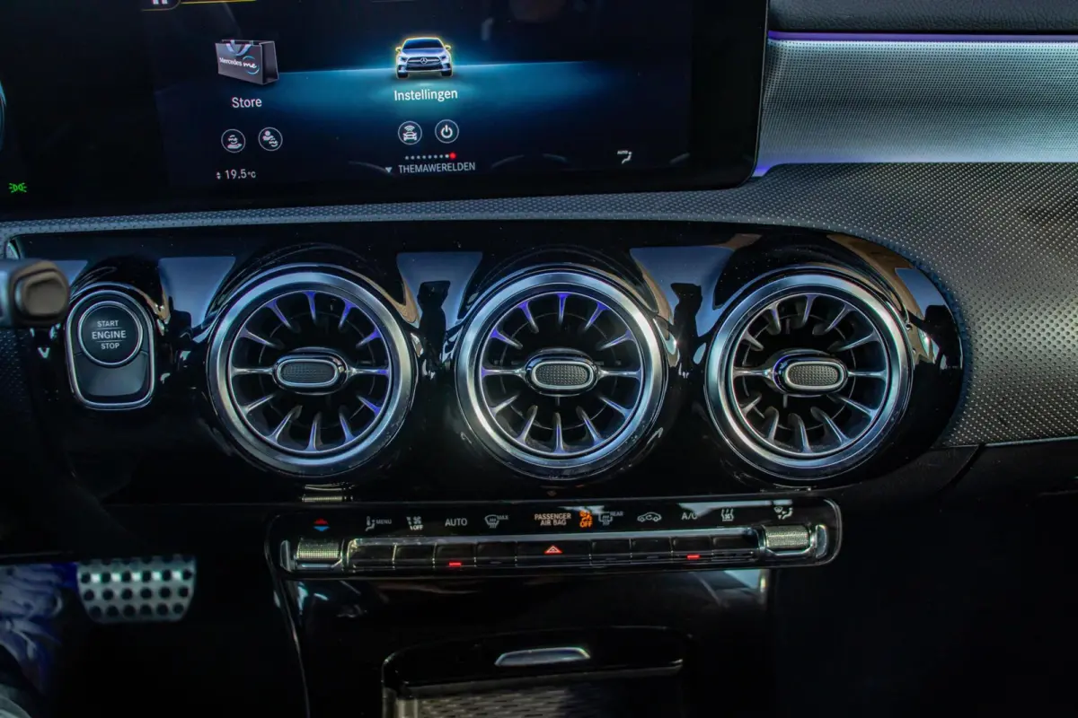 250e AMG-Line, Pano, Burmester, Half Leder