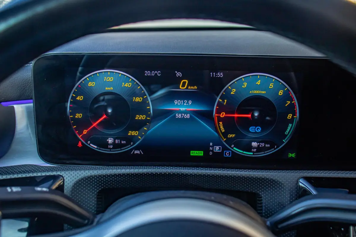 250e AMG-Line, Pano, Burmester, Half Leder