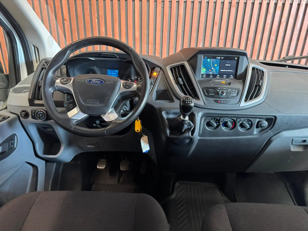 310 2.0 TDCI ROLSTOEL met Lift 9+1 NAVI-PDC-CRUISE-AIRCO