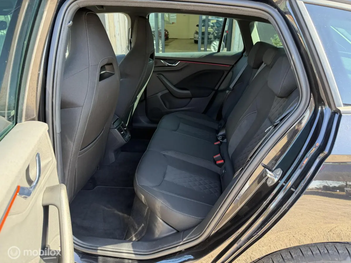 1.0 TSI Sport Business Clima | Cruise | Virtual