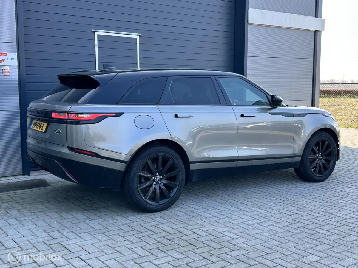 2.0 I4 AWD R-Dynamic HSE