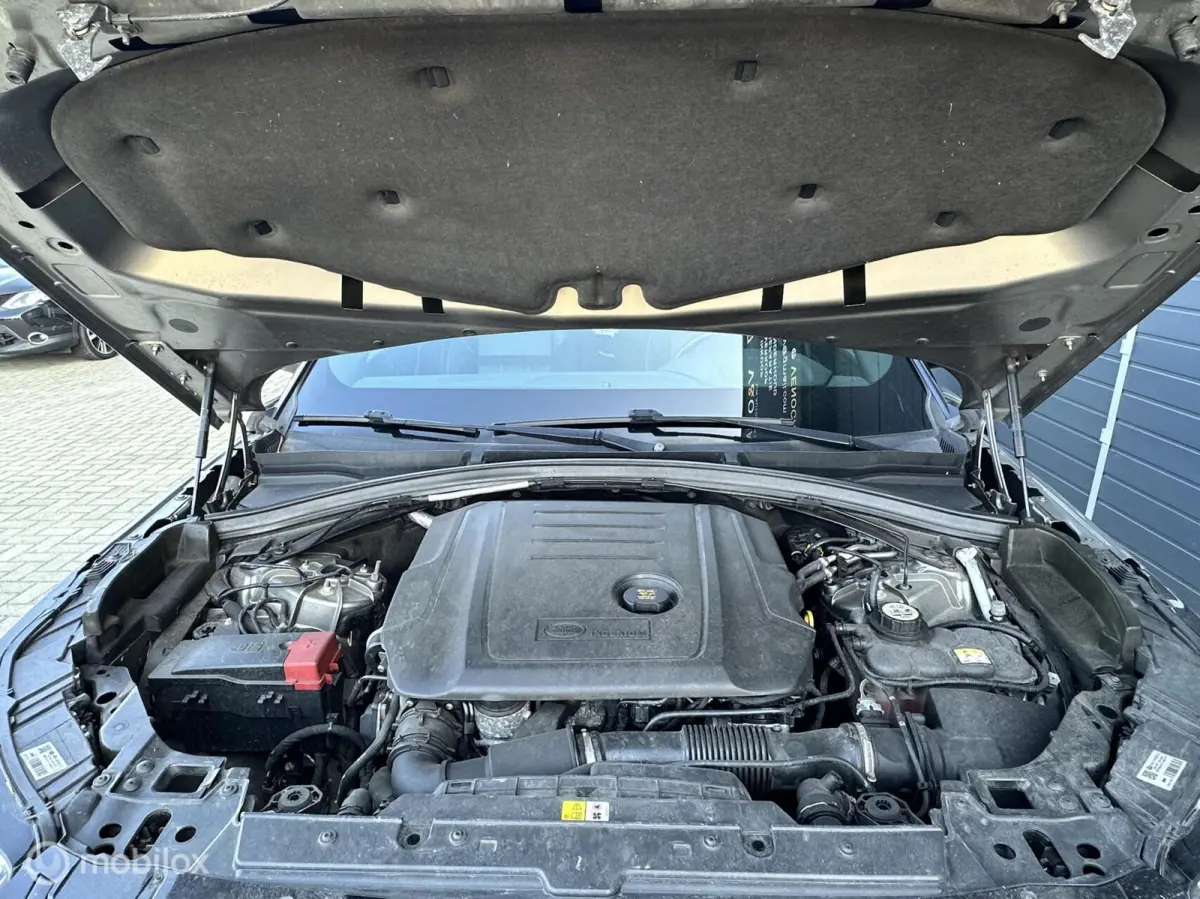 2.0 I4 AWD R-Dynamic HSE