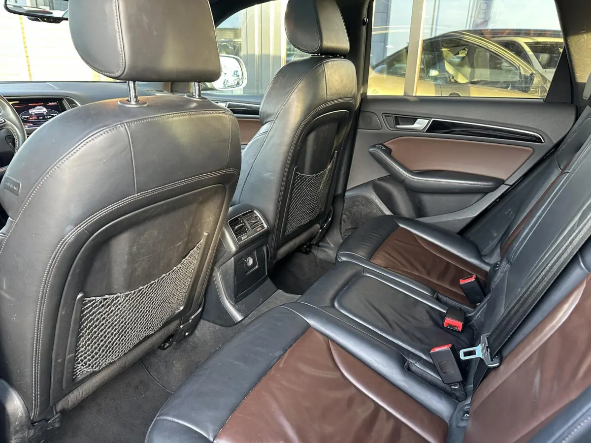 3.0 TDI SQ5 quattro Pro Line | Zeer Nette Staat! | Dealeronderhouden | Standkachel | PANO | Achteruitrijcamera | 2026 Grote Beurt Gehad | 10 jaar in bezit geweest |