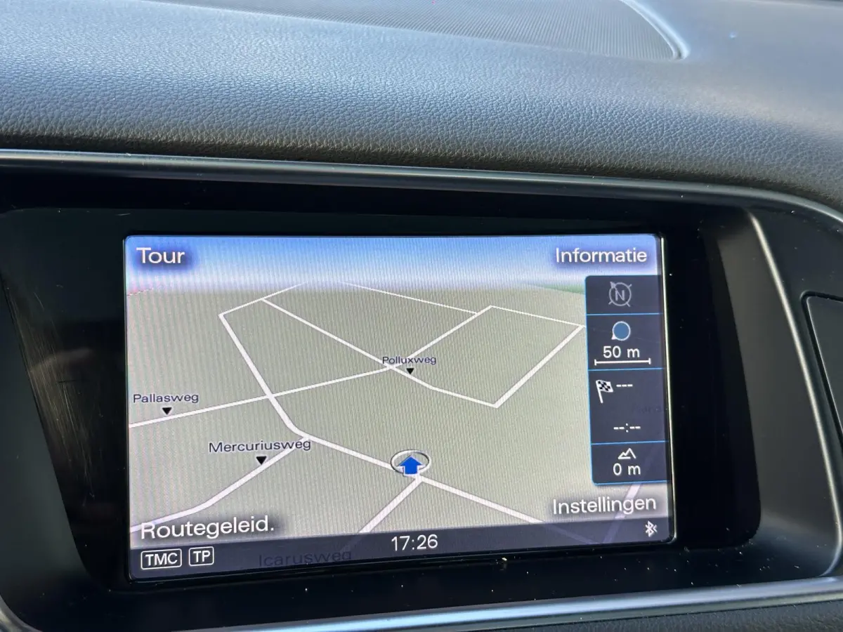 3.0 TDI SQ5 quattro Pro Line | Zeer Nette Staat! | Dealeronderhouden | Standkachel | PANO | Achteruitrijcamera | 2026 Grote Beurt Gehad | 10 jaar in bezit geweest |