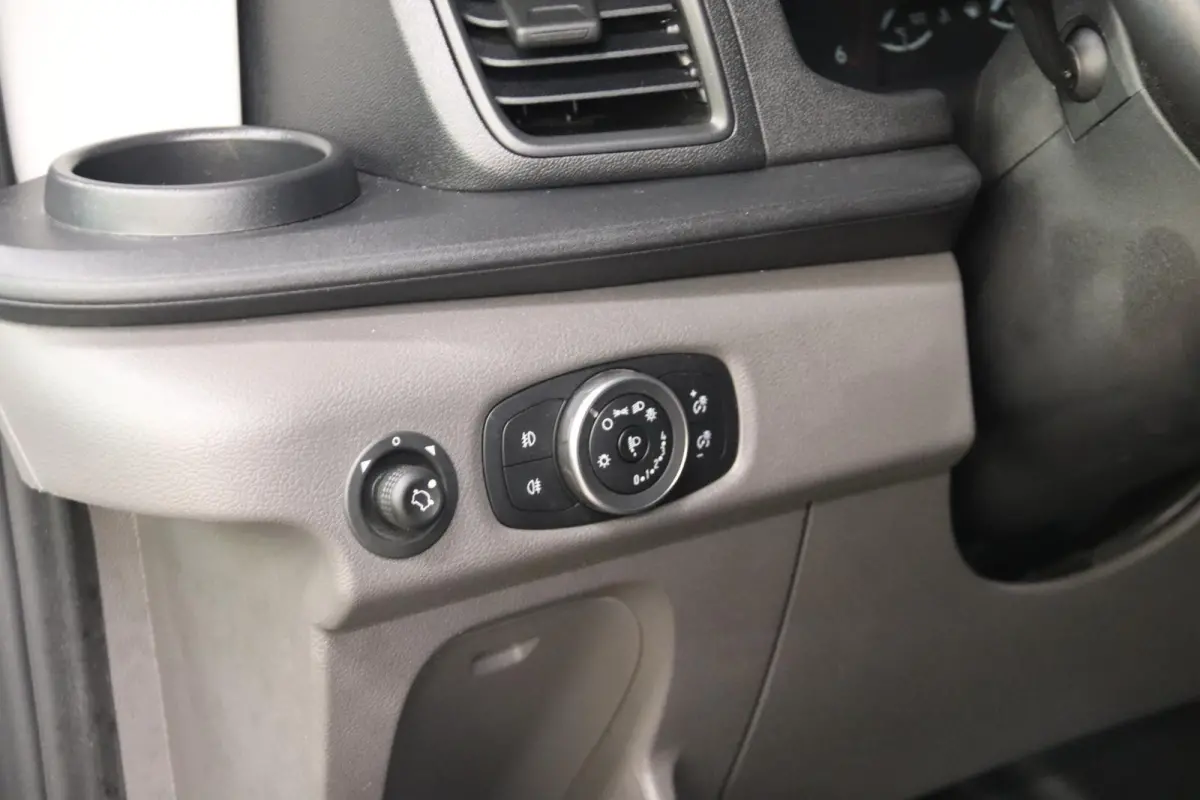 2.0 TDCI BAKWAGEN MEUBELBAK AIRCO EURO 6