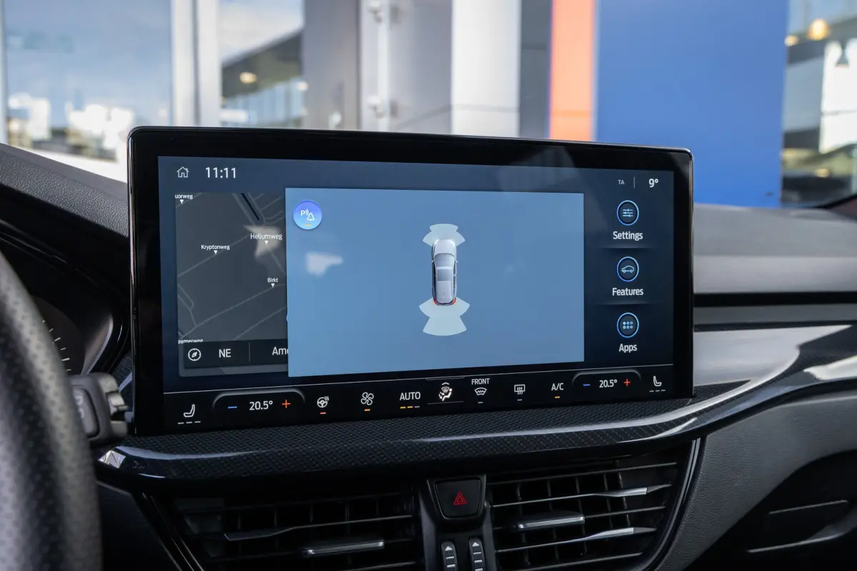 1.0 EcoBoost Hybrid ST Line | 155pk! | Stoel/stuur/voorruit verwarming | Apple Carplay/Android Auto | Navi | Cruise control | Apple Carplay/Android Auto|telefoonintegratie premium | Cruise c