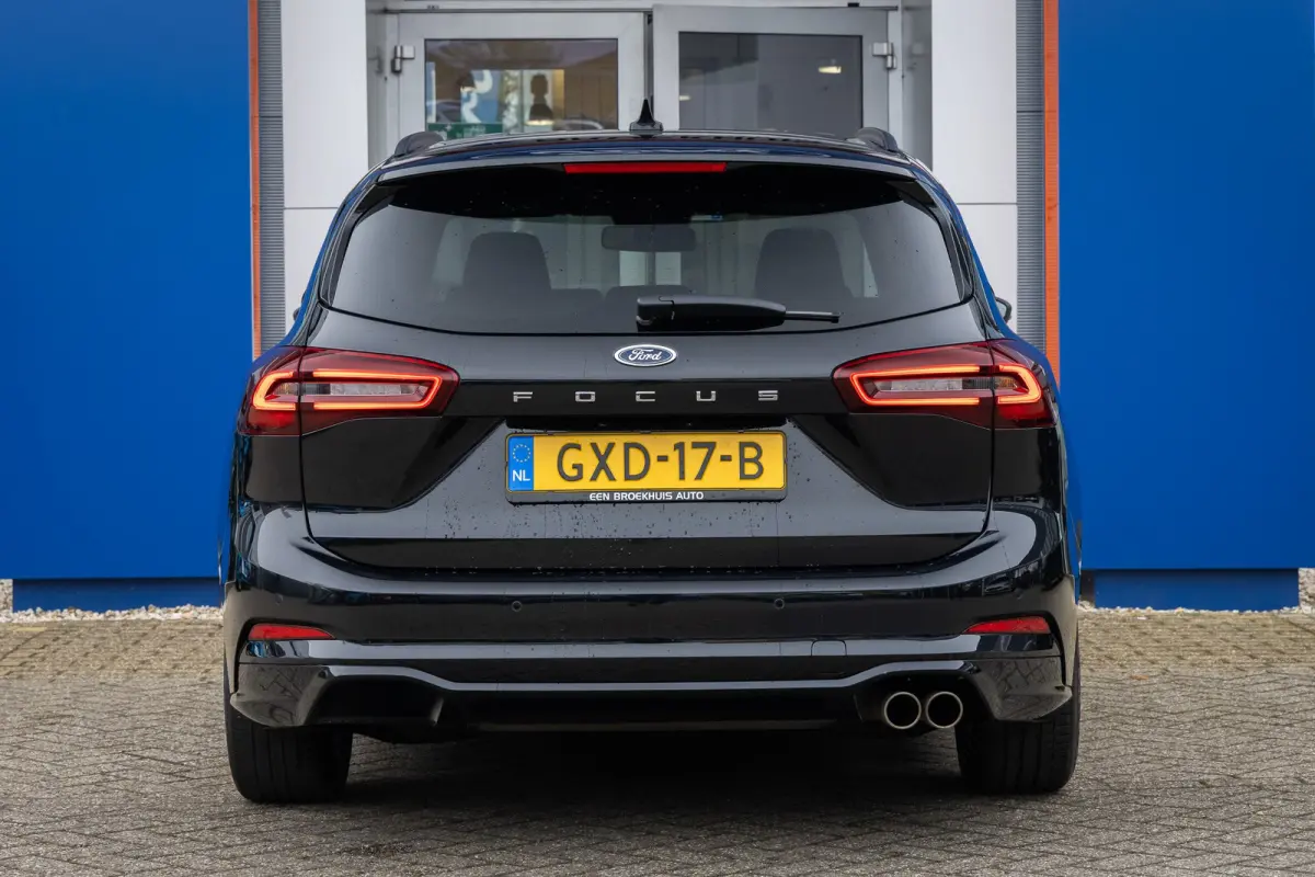 1.0 EcoBoost Hybrid ST Line | 155pk! | Stoel/stuur/voorruit verwarming | Apple Carplay/Android Auto | Navi | Cruise control | Apple Carplay/Android Auto|telefoonintegratie premium | Cruise c
