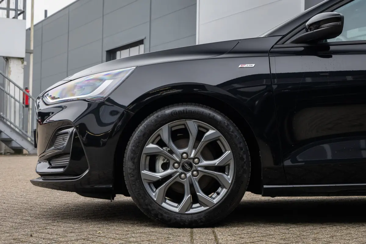 1.0 EcoBoost Hybrid ST Line | 155pk! | Stoel/stuur/voorruit verwarming | Apple Carplay/Android Auto | Navi | Cruise control | Apple Carplay/Android Auto|telefoonintegratie premium | Cruise c